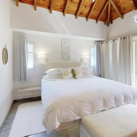Hotel Les Ondines Sur La Plage Gustavia Exterior photo